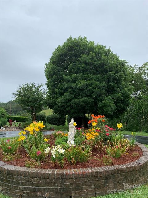 listing image 42