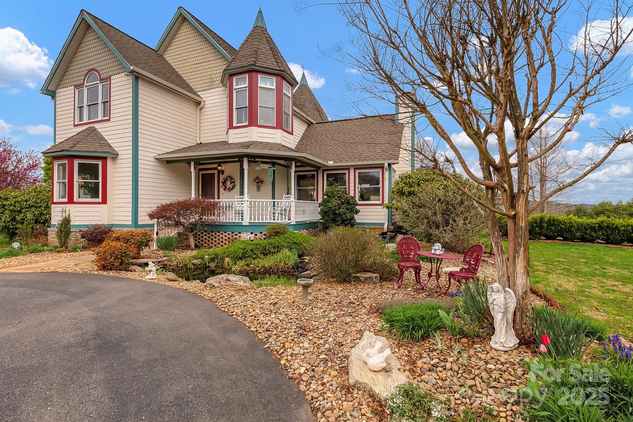 122 Windy Hills Lane