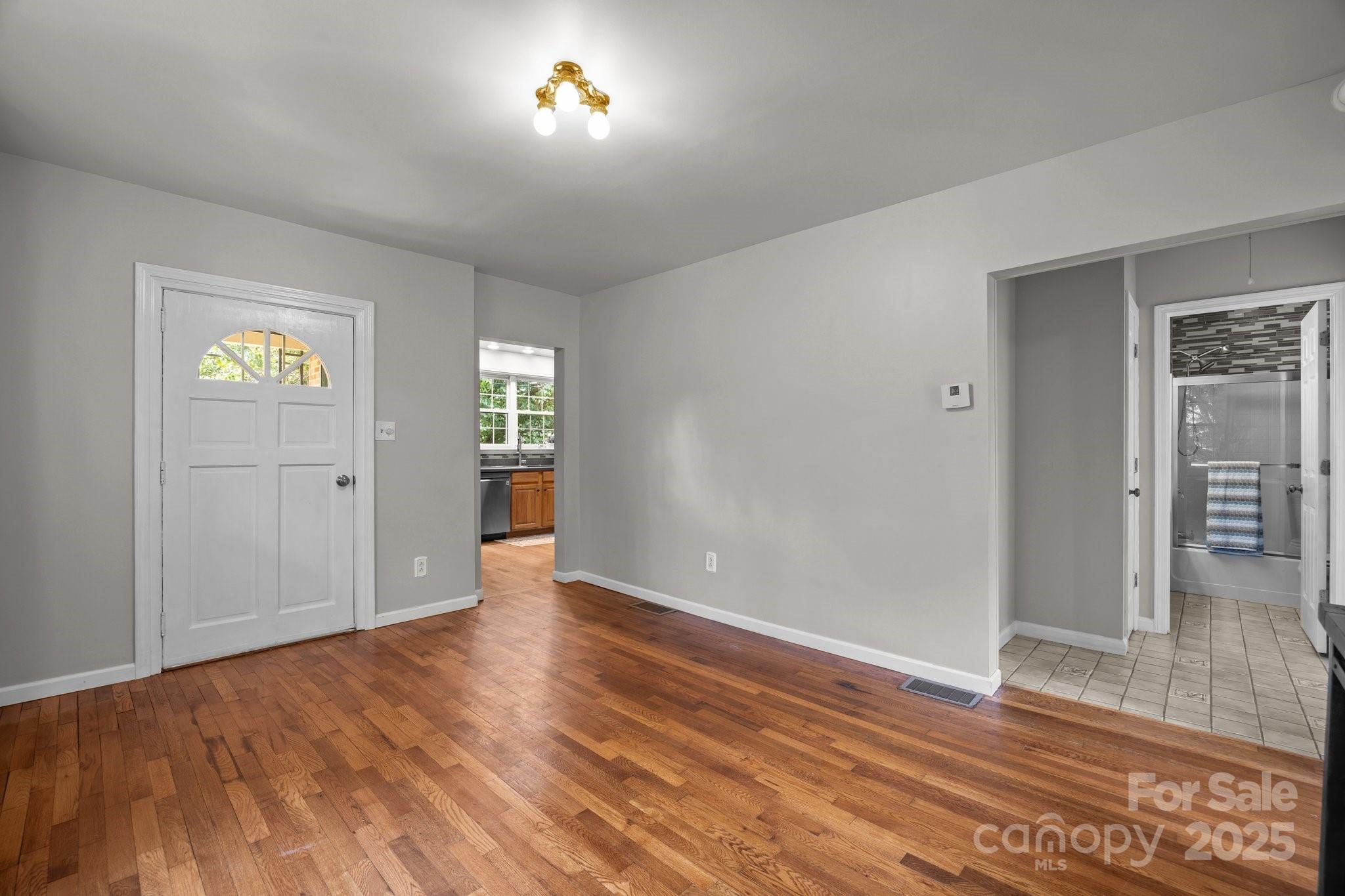 2 Enka Orchard Street