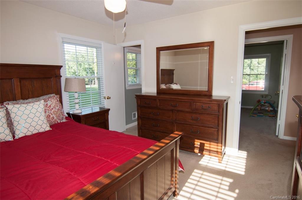 Broadview Acres - Residential