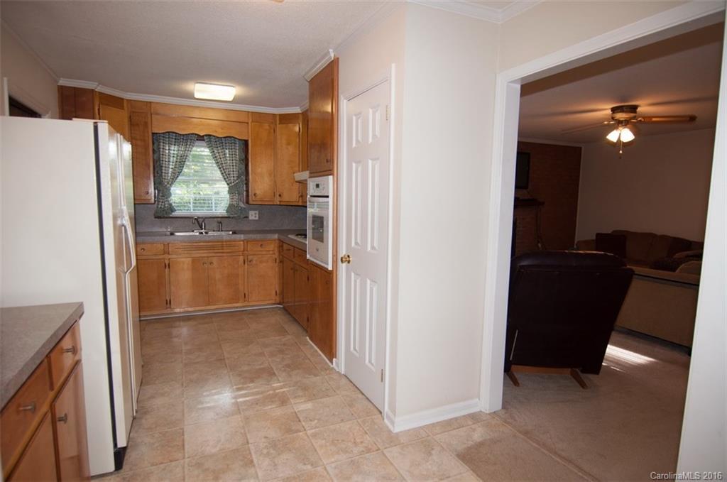 Broadview Acres - Residential