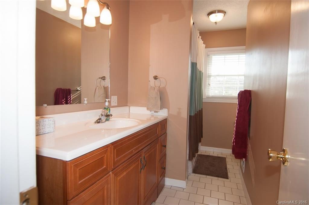 Broadview Acres - Residential