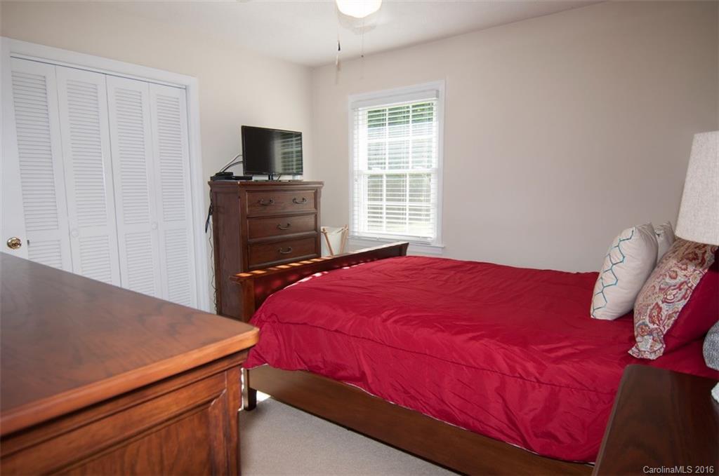 Broadview Acres - Residential