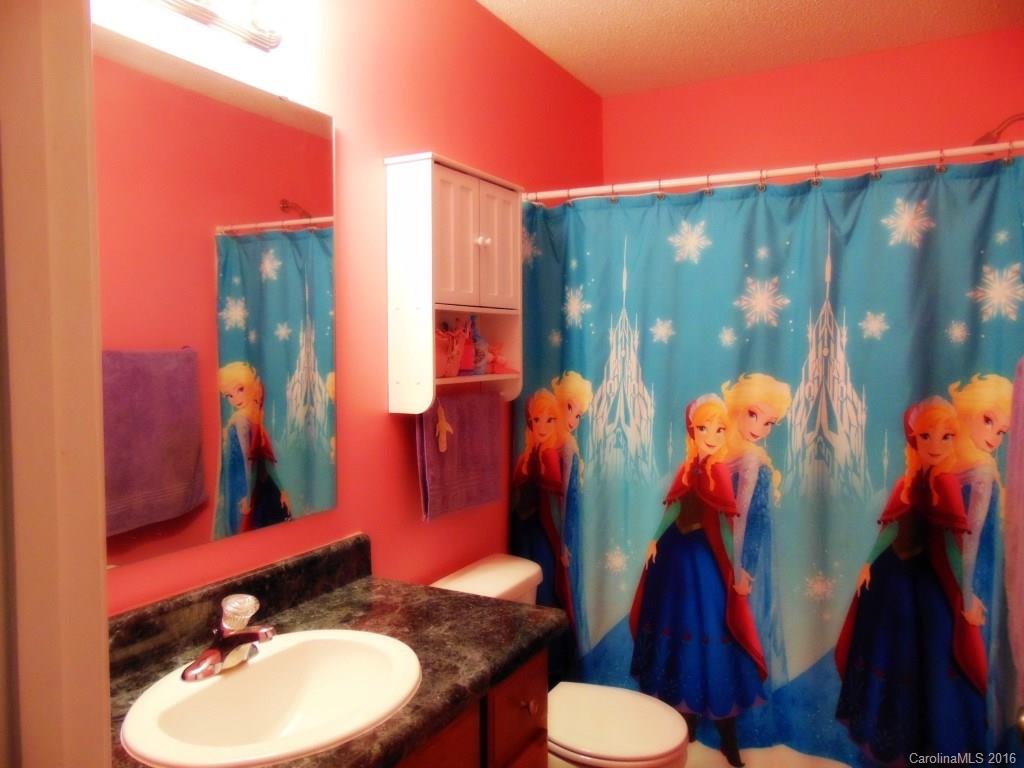 Star Road - Residential