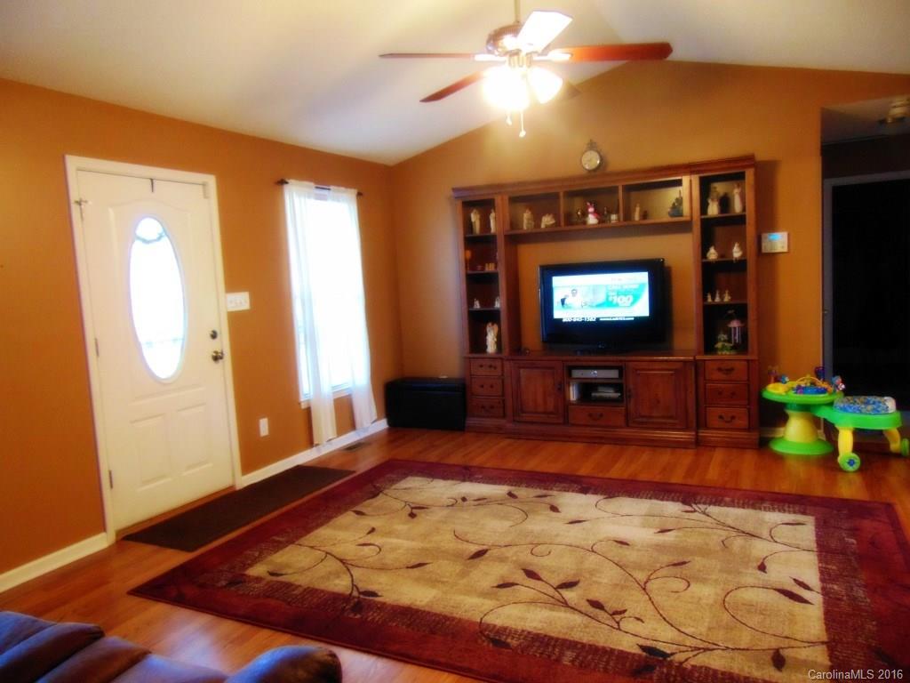 Star Road - Residential