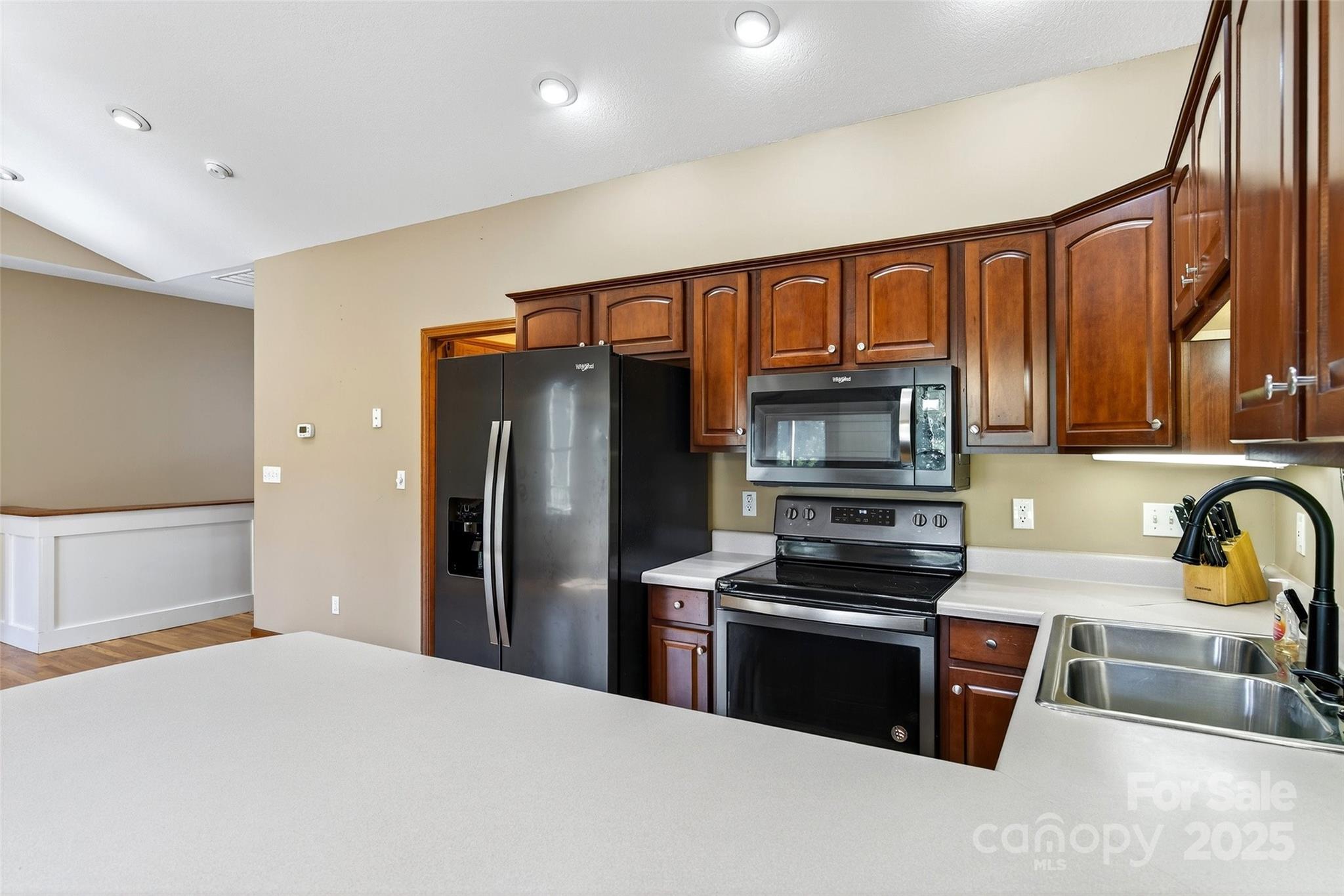 Linville Falls Mountain Club and Preserve - Residential