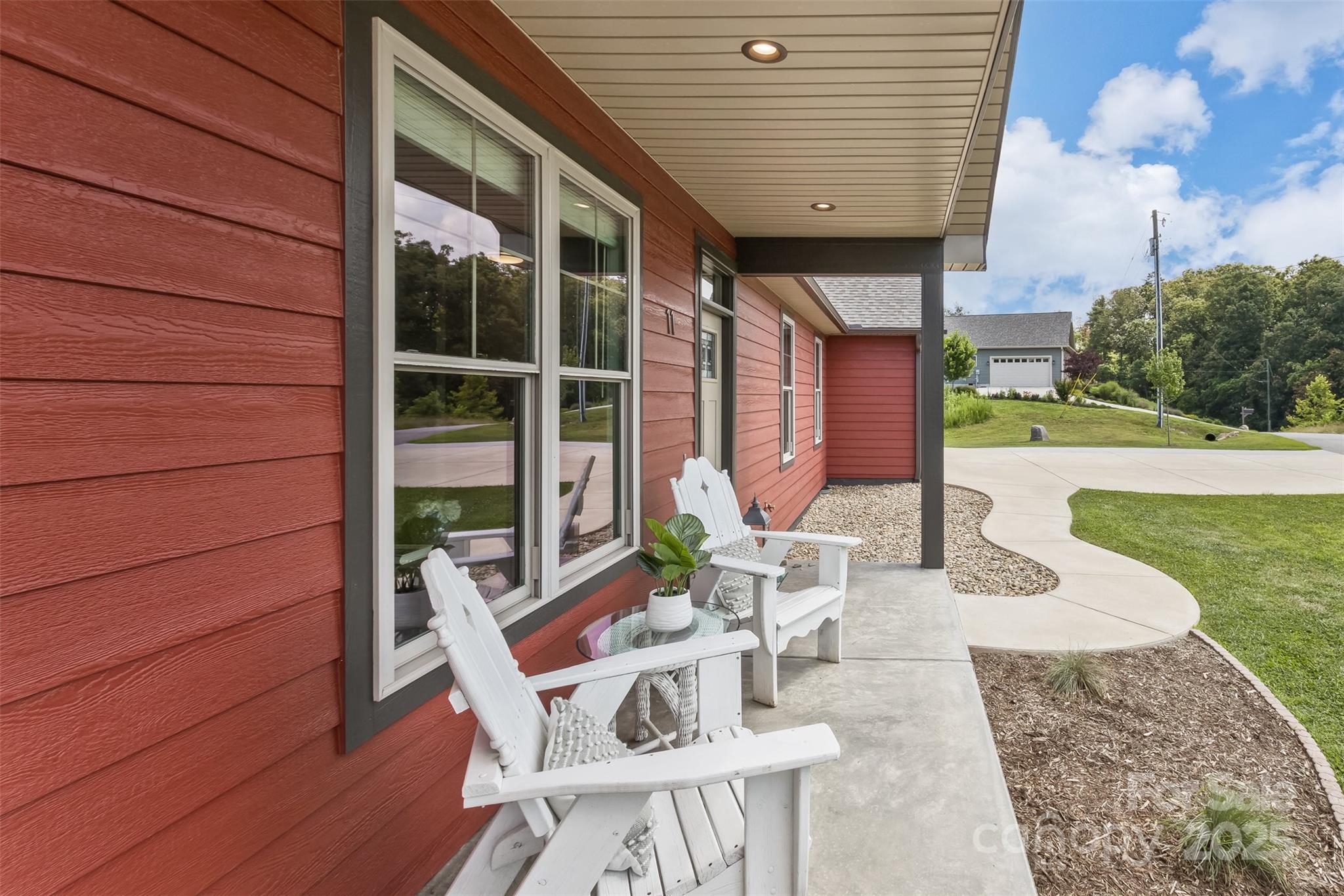 11 South Pine Drive