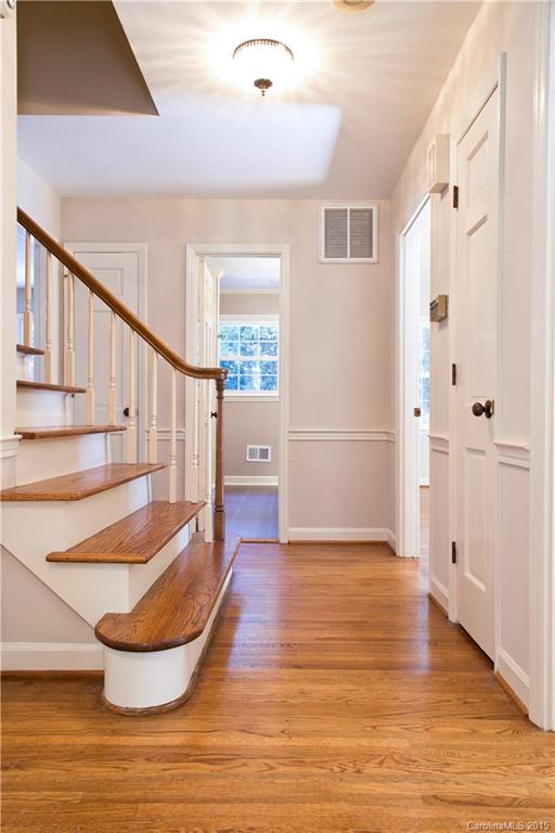 Beverly Woods East - Residential Lease