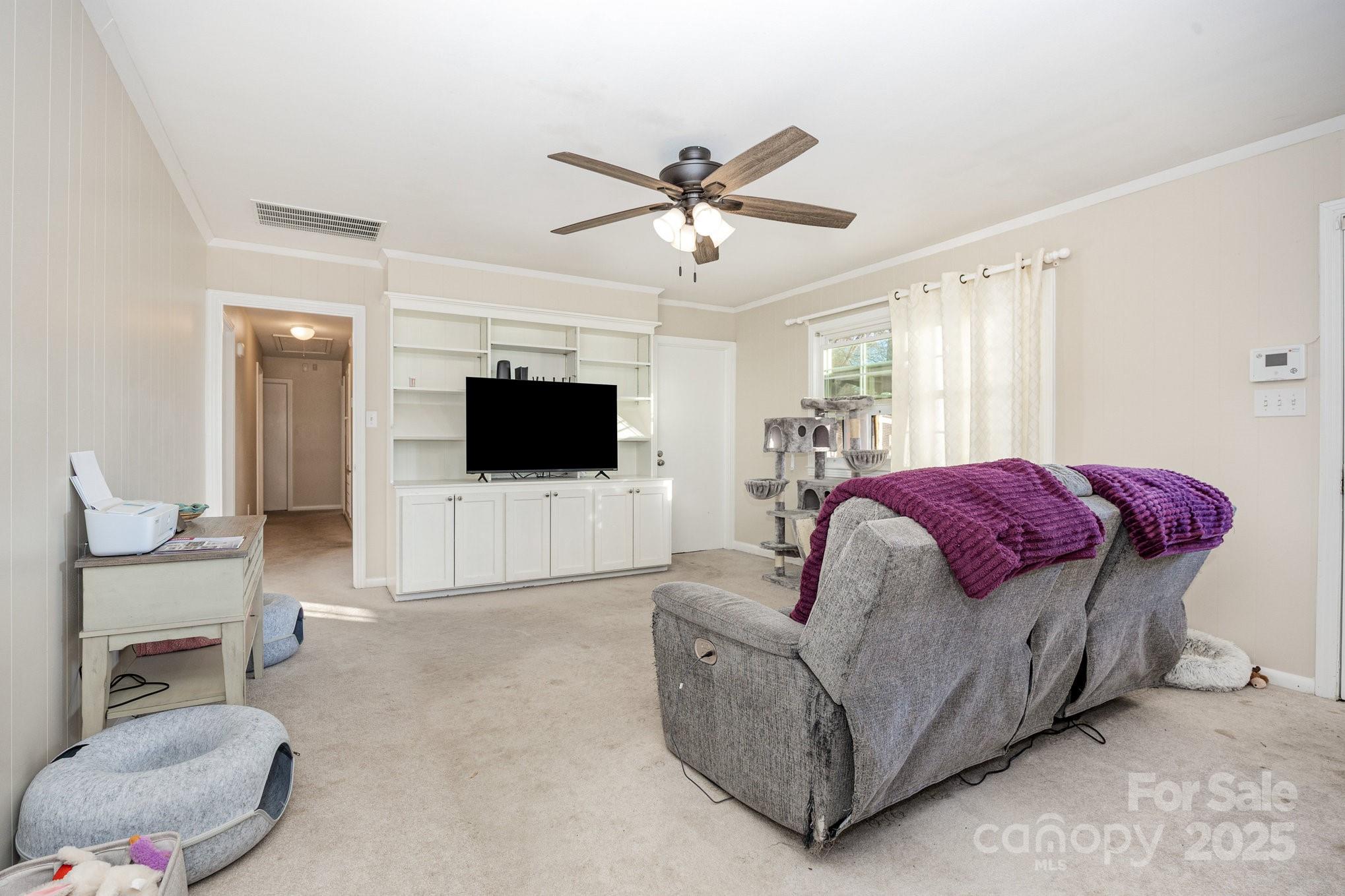 Forest Drive - Residential