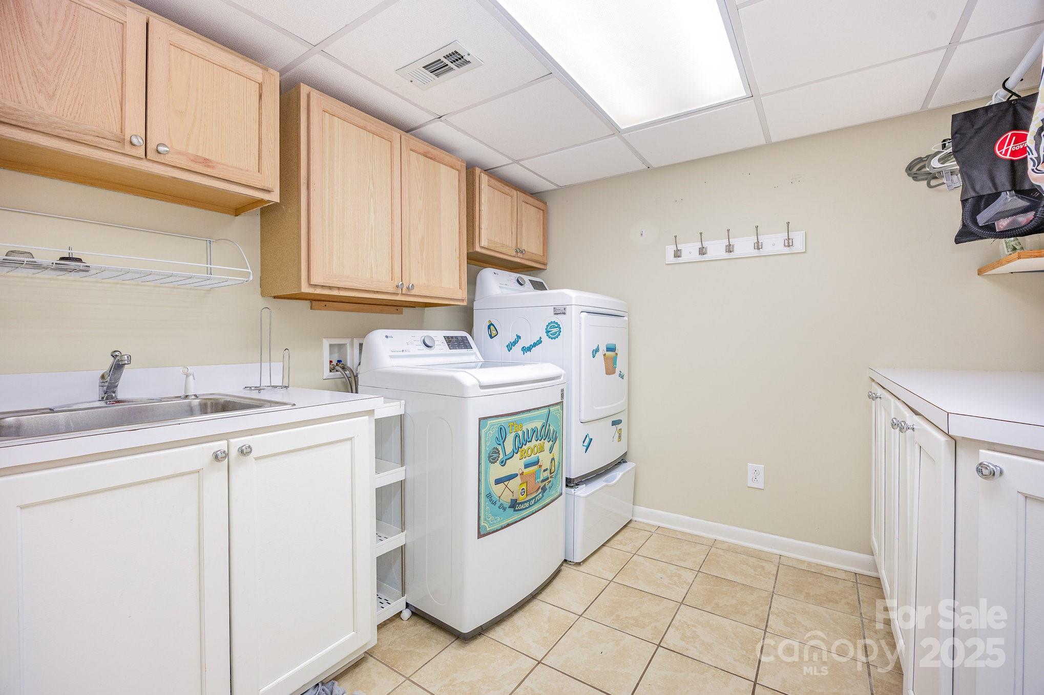 Forest Drive - Residential