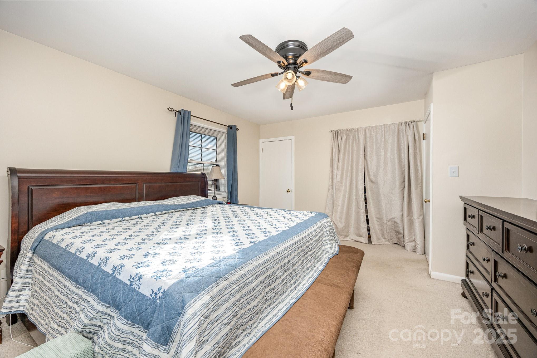 Forest Drive - Residential