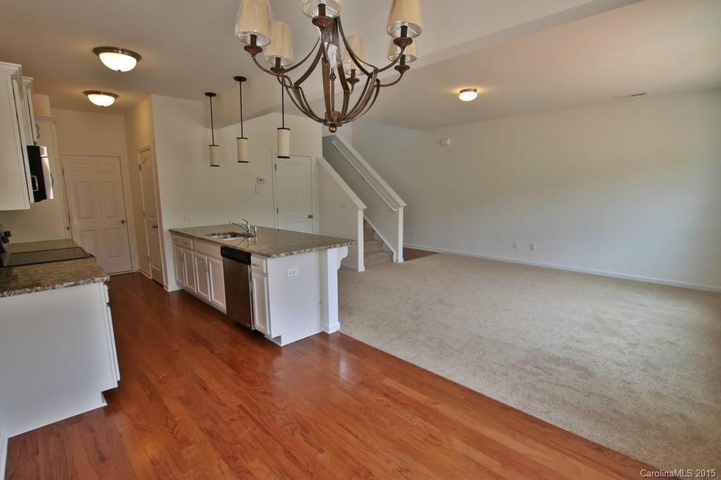 Newport Lakes - Residential