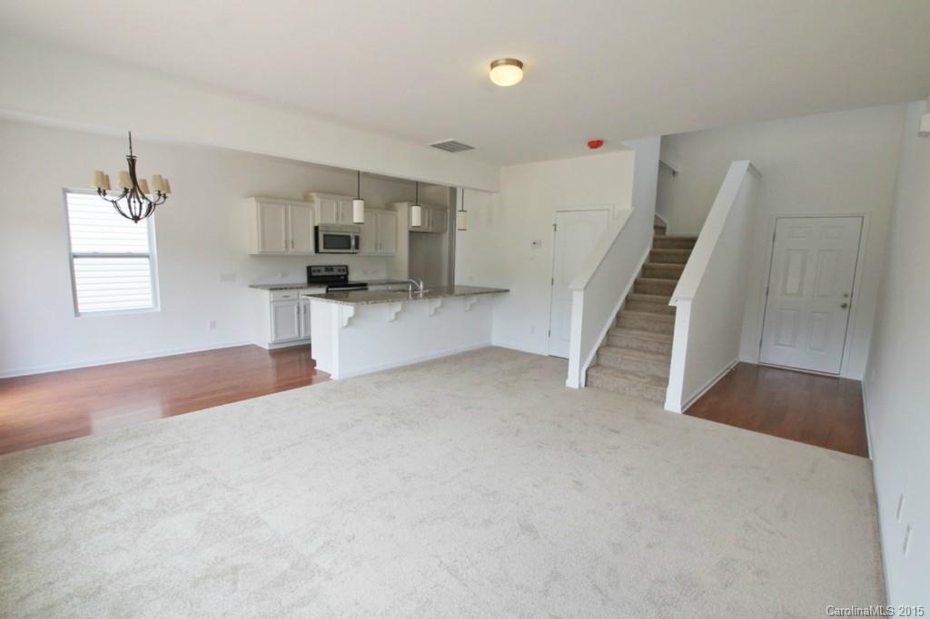 Newport Lakes - Residential