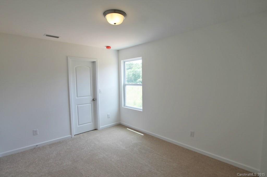 Newport Lakes - Residential