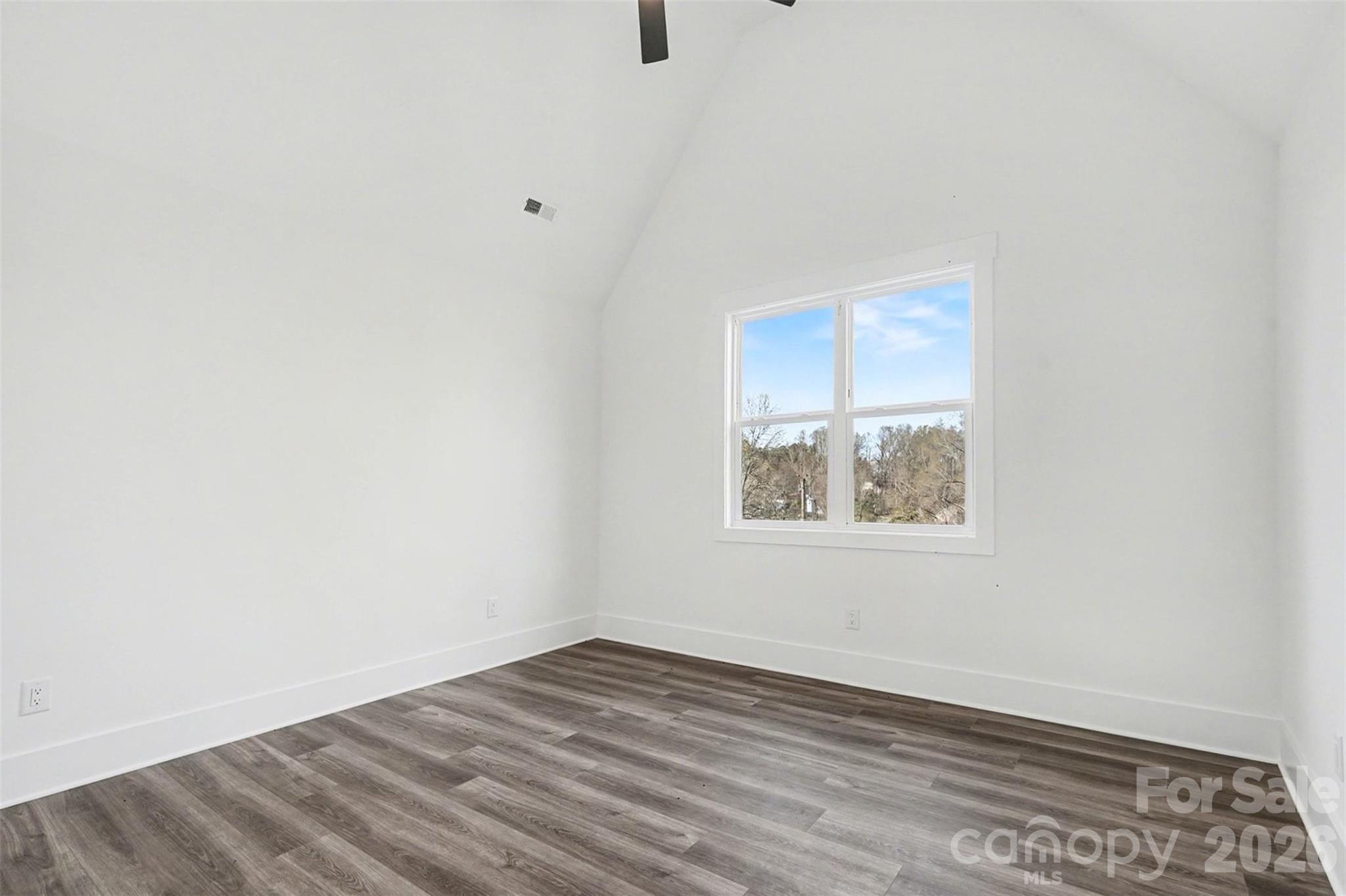 Shady Cove - Residential