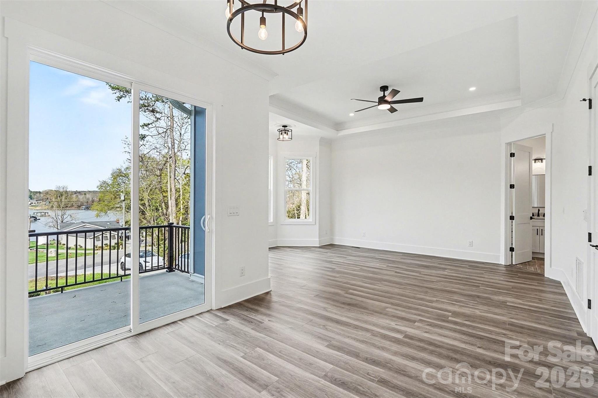 Shady Cove - Residential