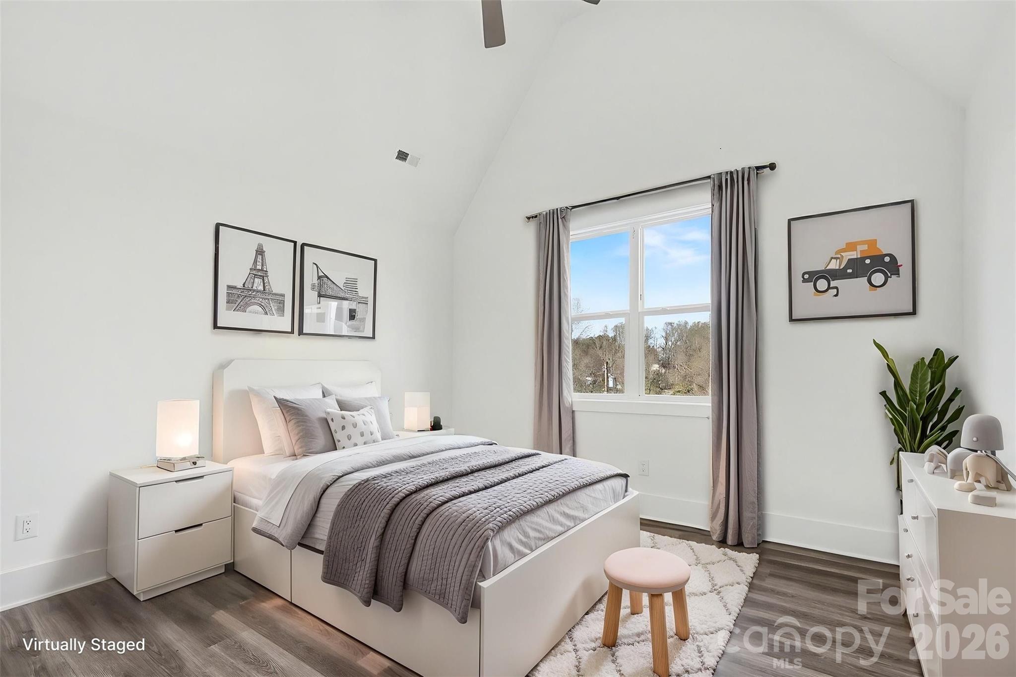 Shady Cove - Residential