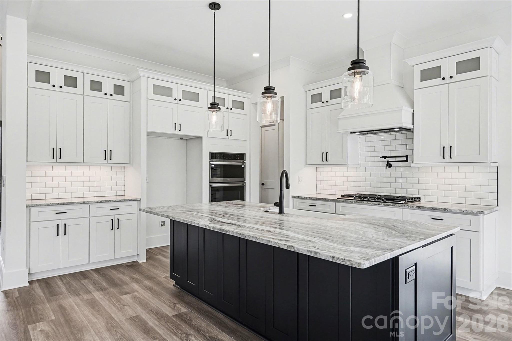 Shady Cove - Residential