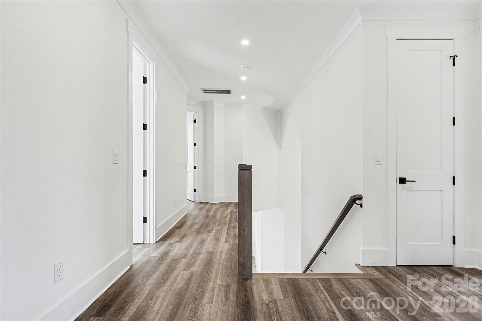 Shady Cove - Residential