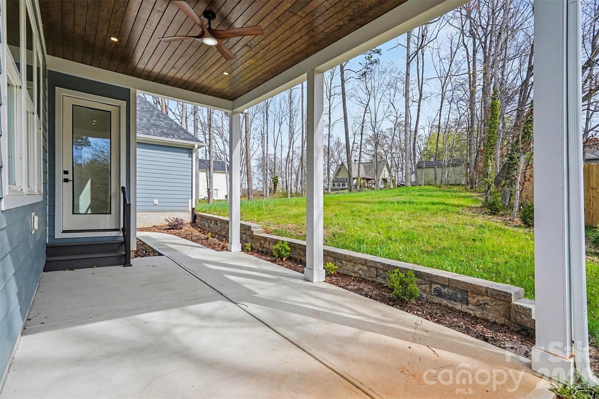 Shady Cove - Residential