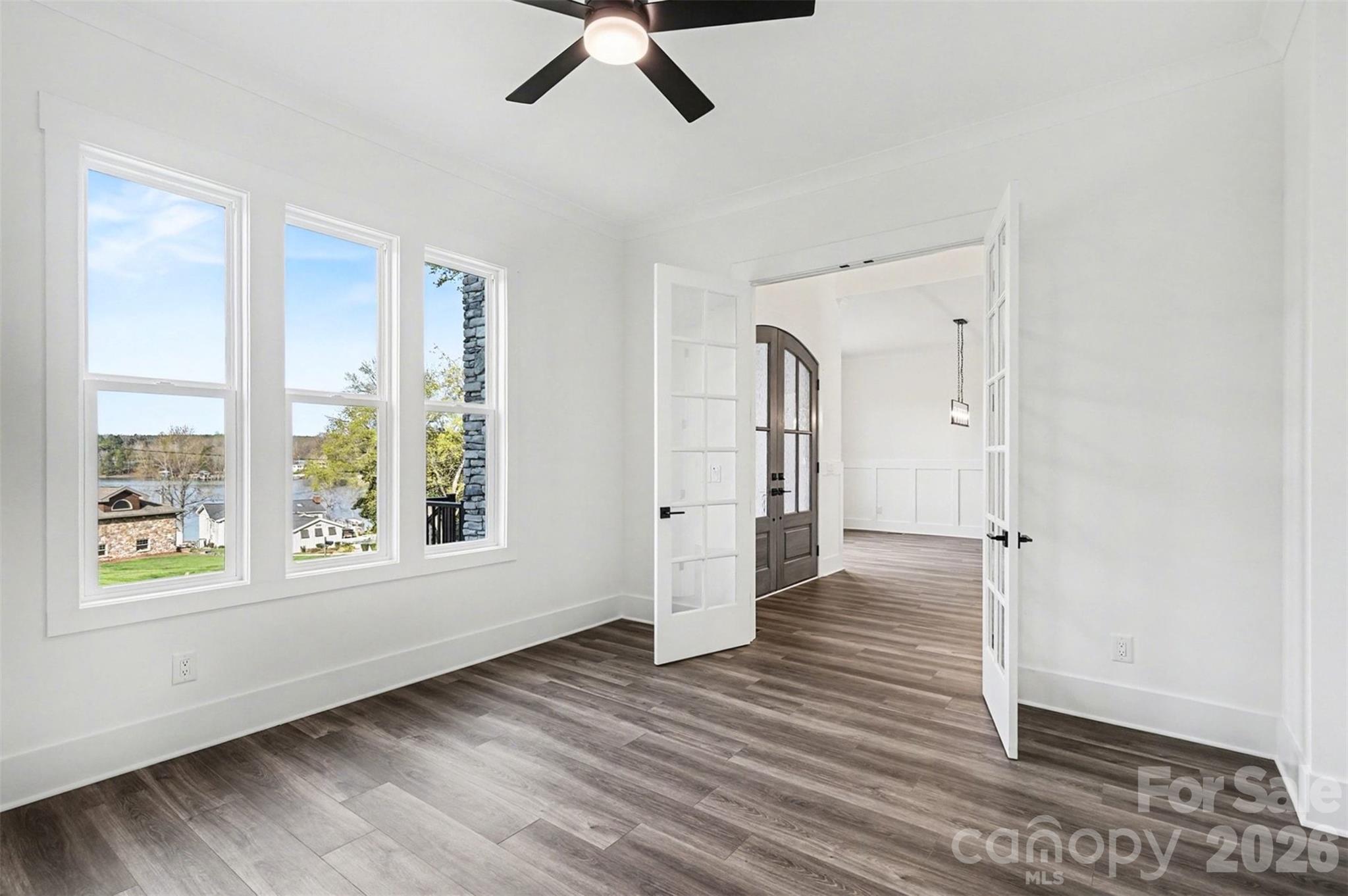 Shady Cove - Residential