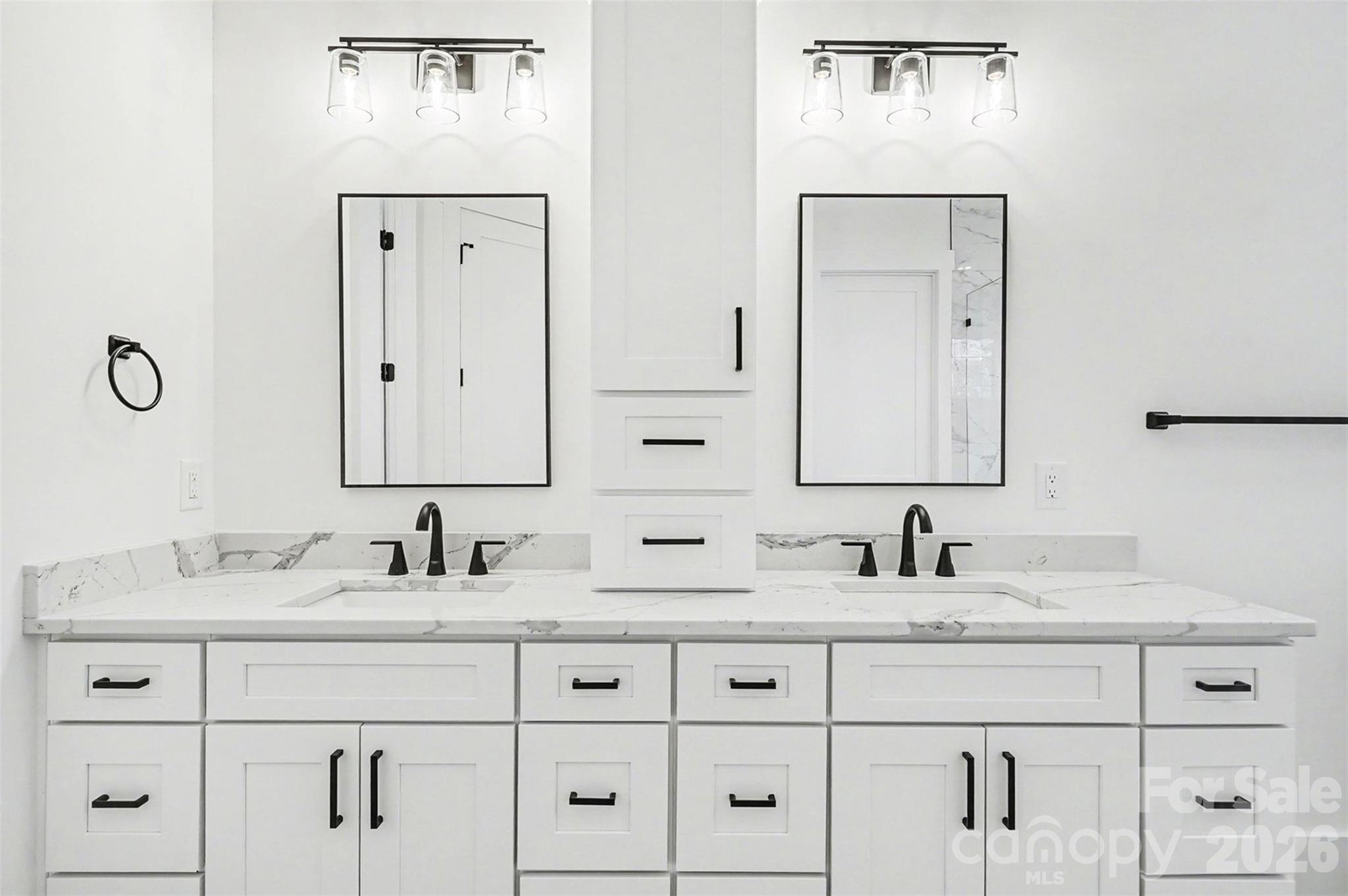 Shady Cove - Residential