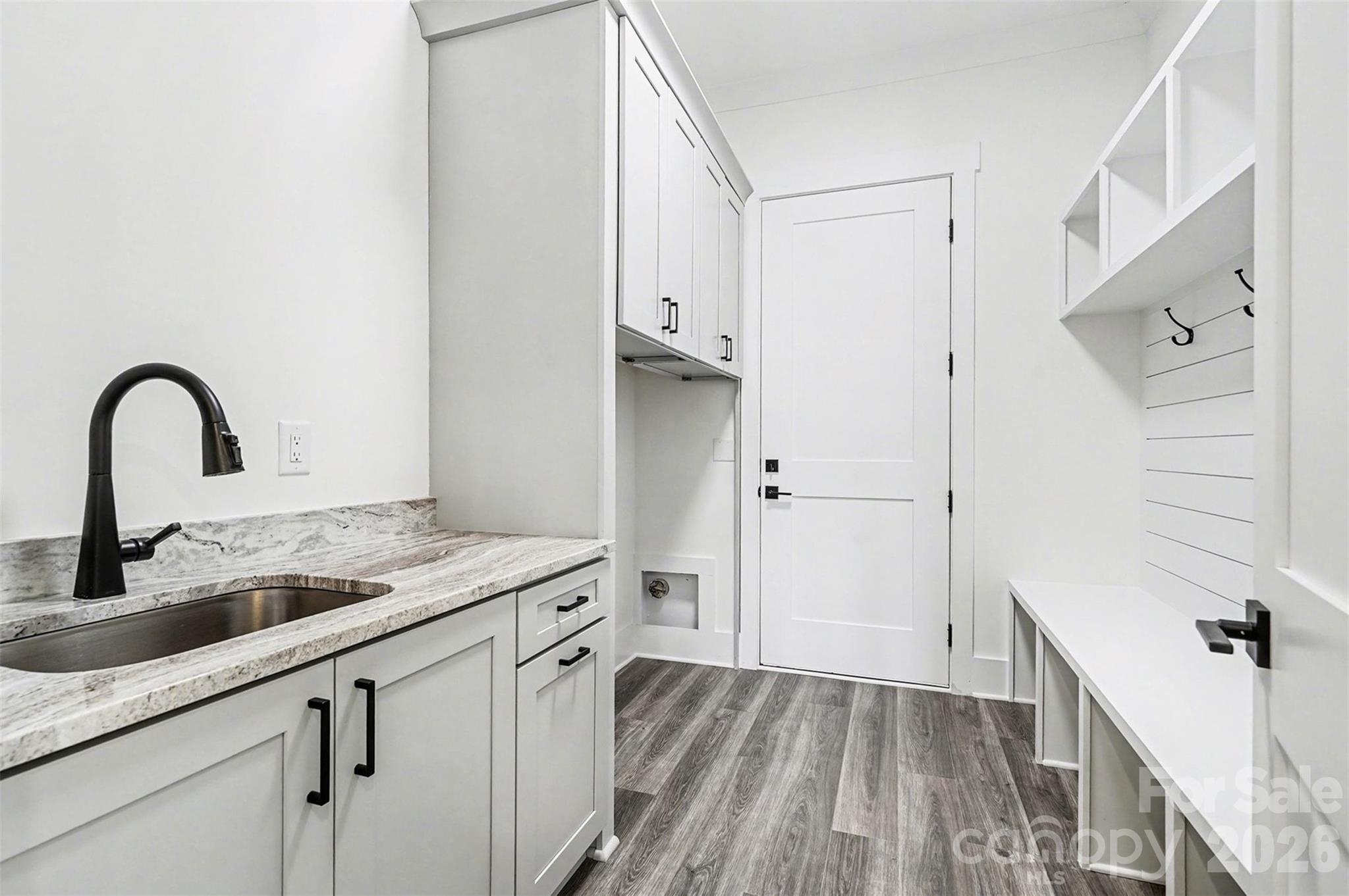 Shady Cove - Residential