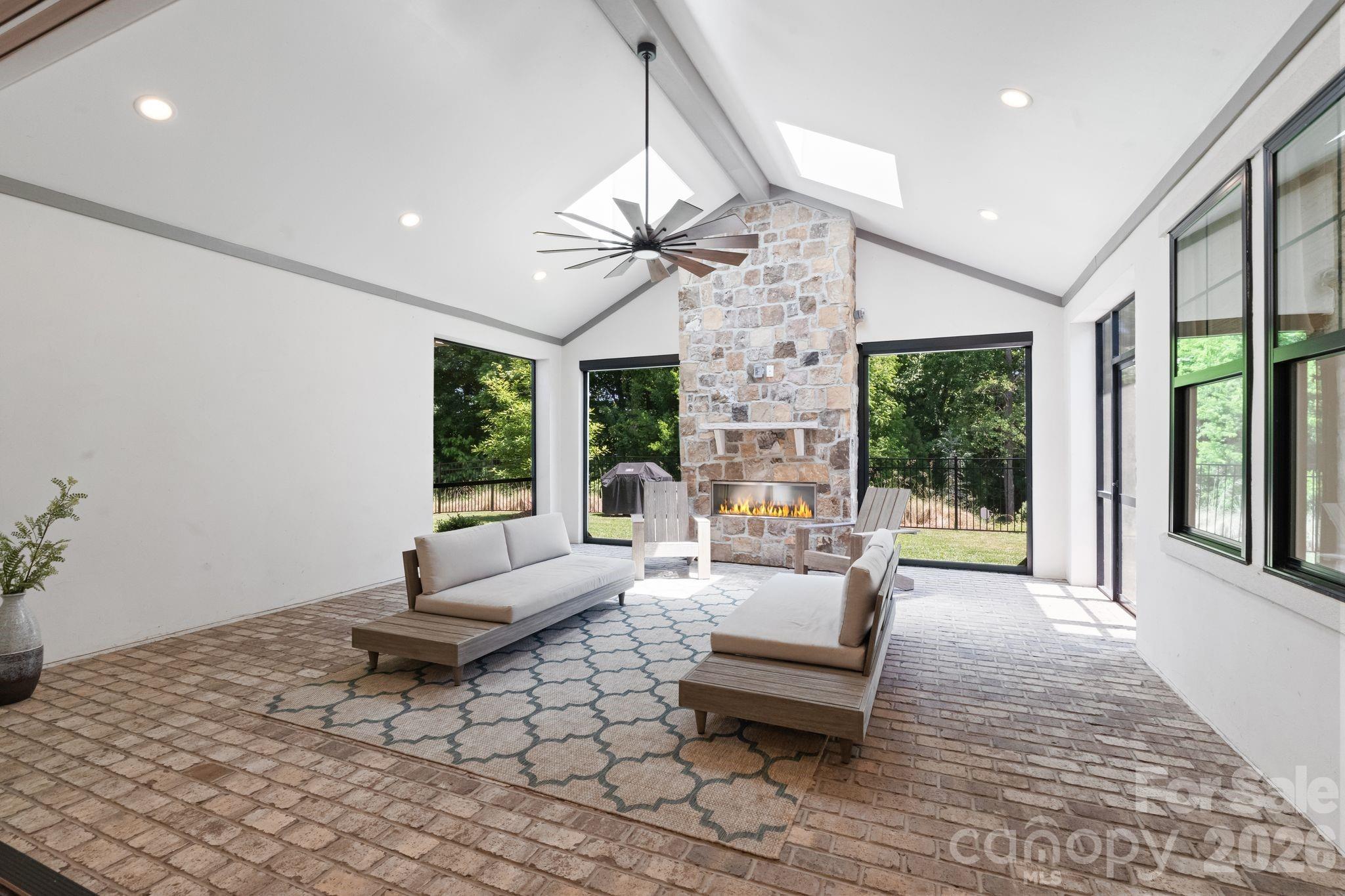 Oak Farm - Residential