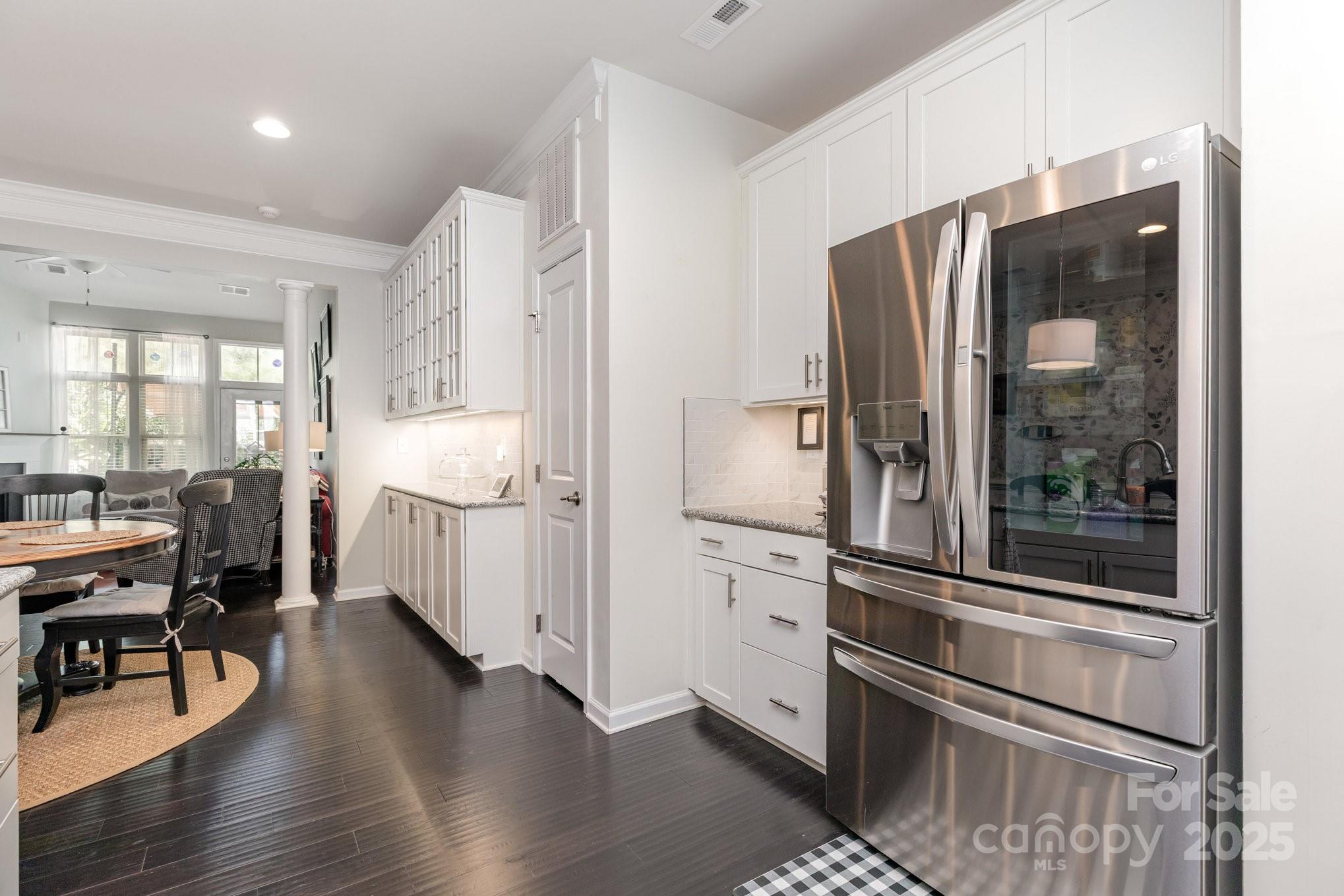 Edison Square - Residential