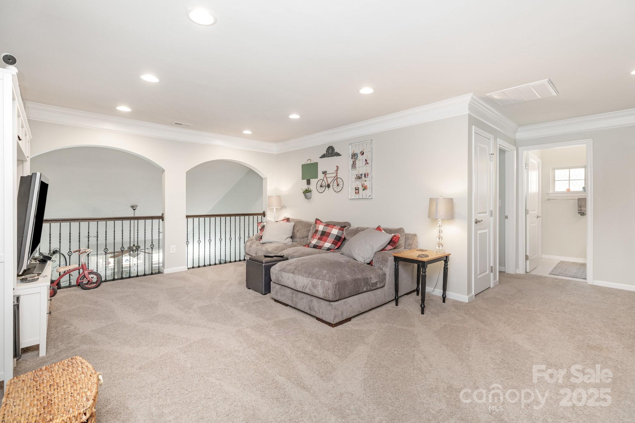 Edison Square - Residential