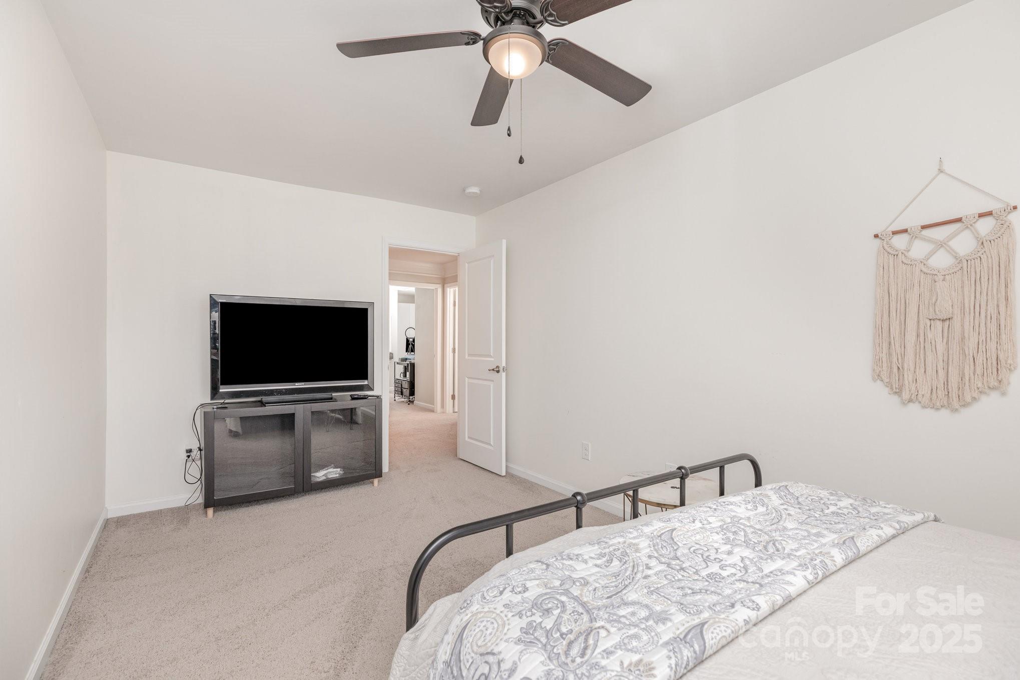 Edison Square - Residential