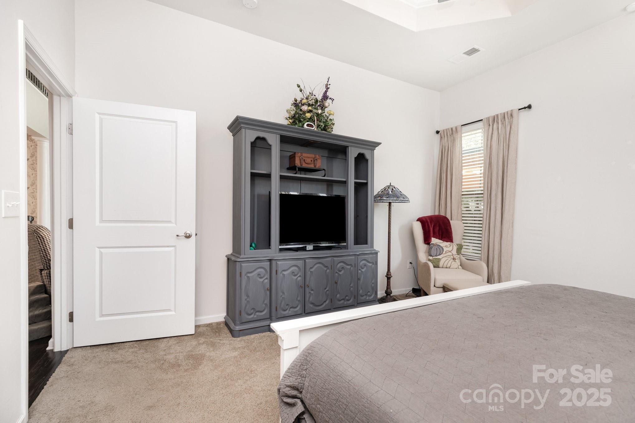 Edison Square - Residential