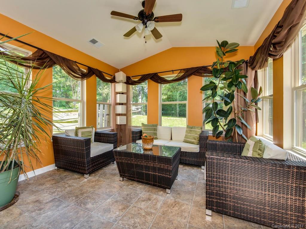 University Commons - Residential