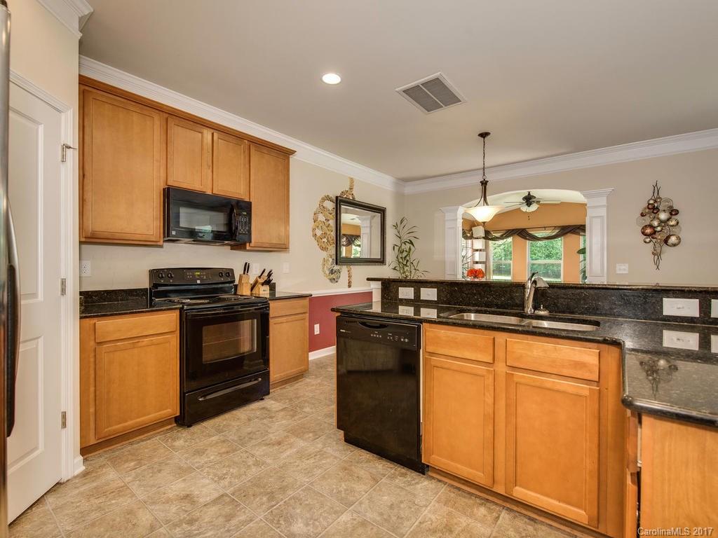 University Commons - Residential