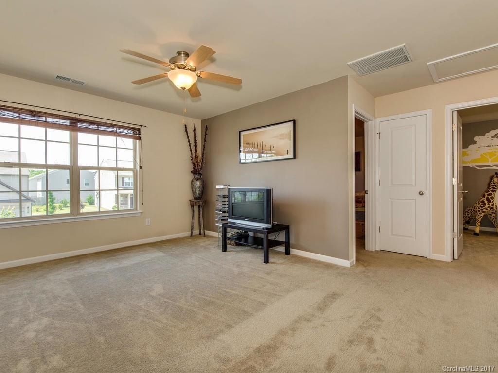 University Commons - Residential