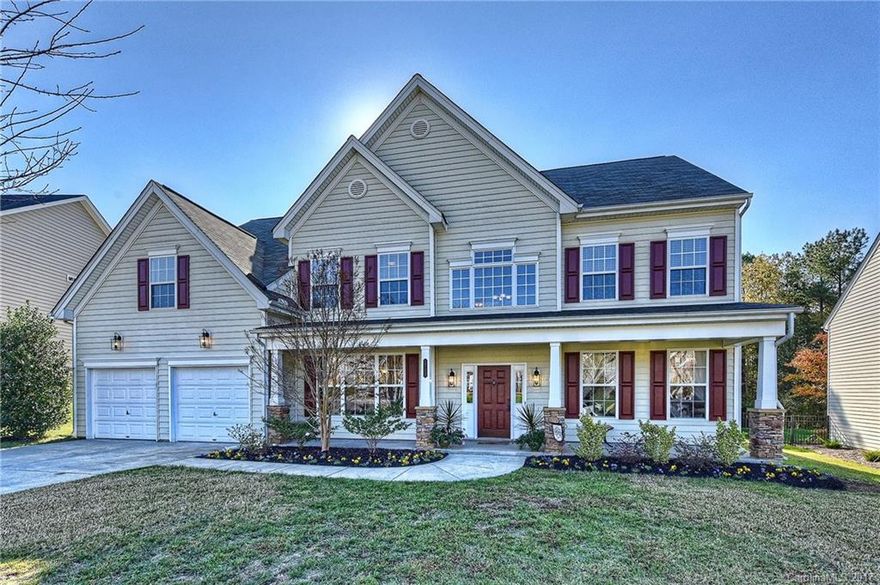 If an AMAZING kitchen is the center of your dream home - this is it! Spacious, open, and designed for the gourmet entertainer, this beautiful kitchen features stainless steel appliances, granite countertops, deep double porcelain sink, huge island, tons of cabinet storage, trash/recycling drawers, wall of windows for a bright and happy place, and a grand morning room for breakfasts/casual meals. Master bedroom holds a king-sized bed. Ceilings on first AND second floors are 9 feet tall!