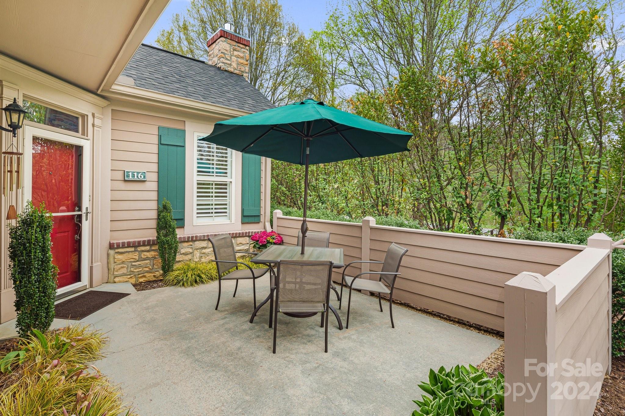 Hamburg Crossing - Residential