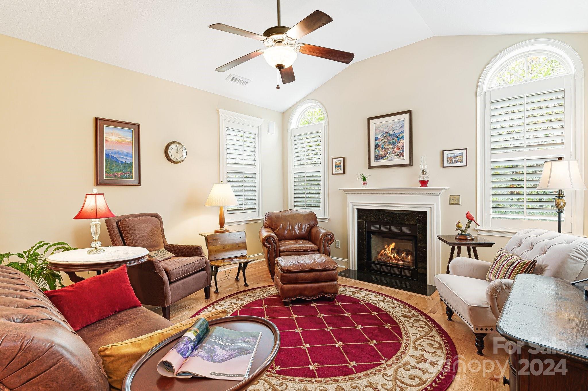 Hamburg Crossing - Residential