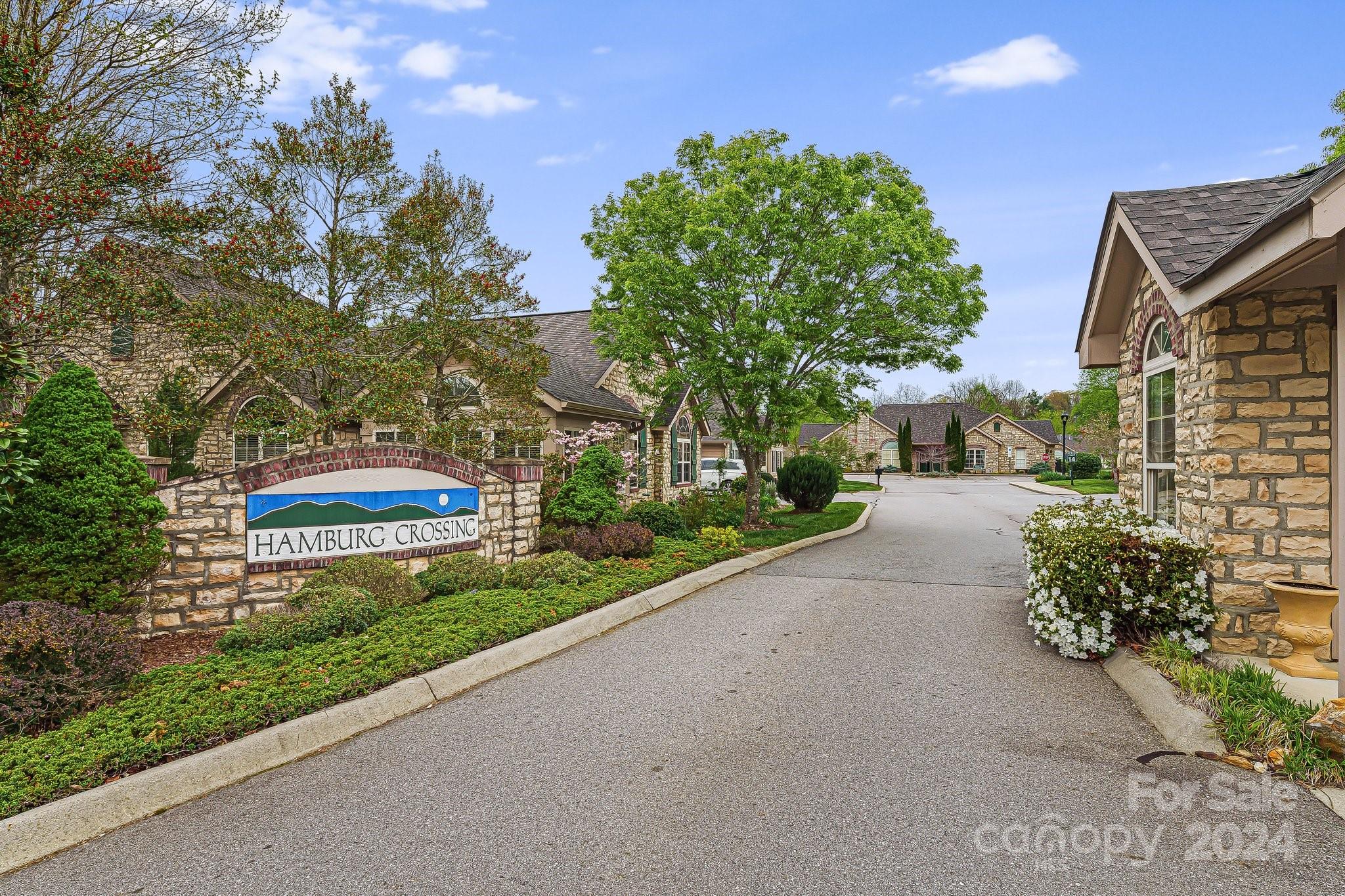 Hamburg Crossing - Residential