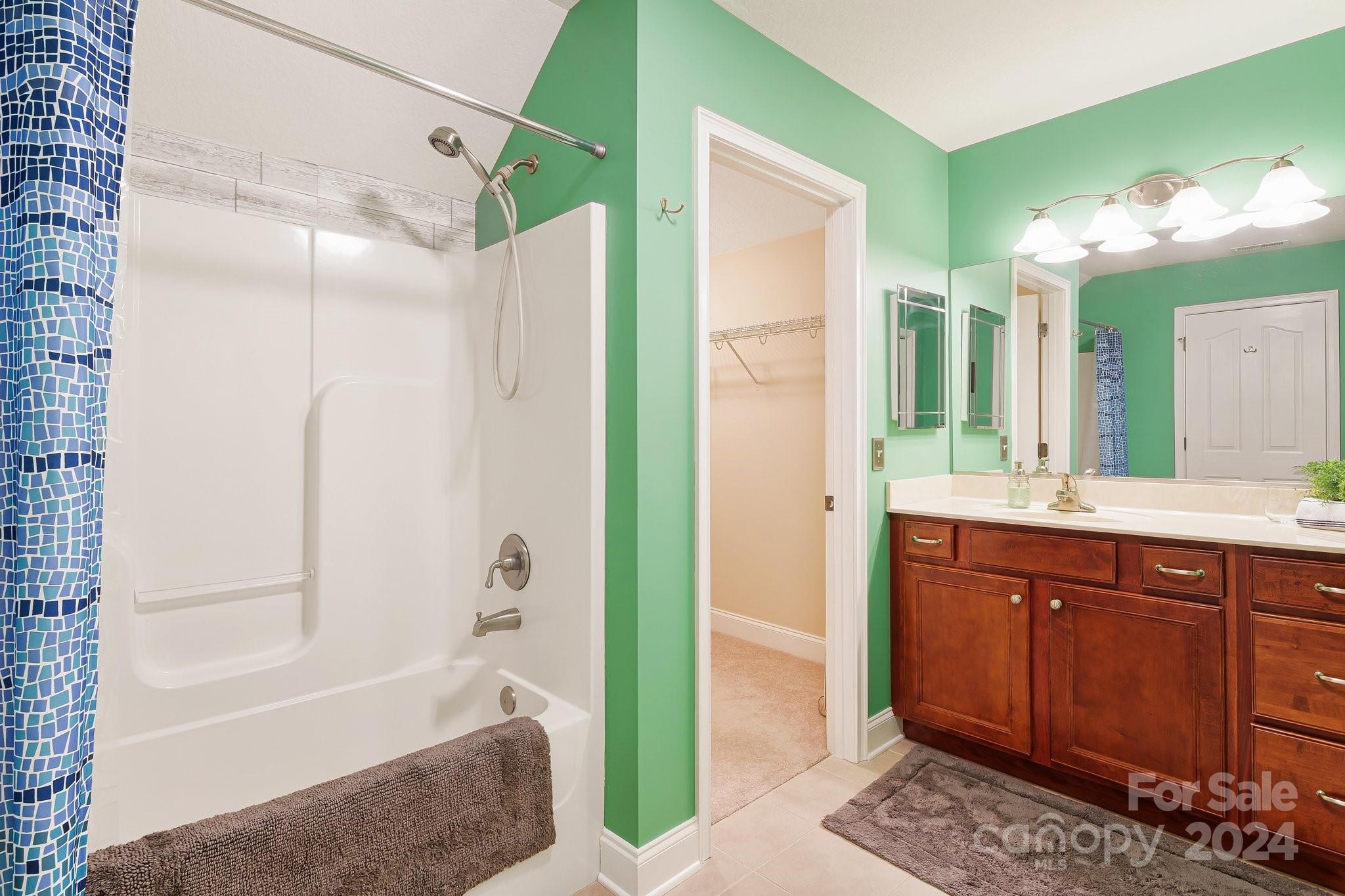 Hamburg Crossing - Residential