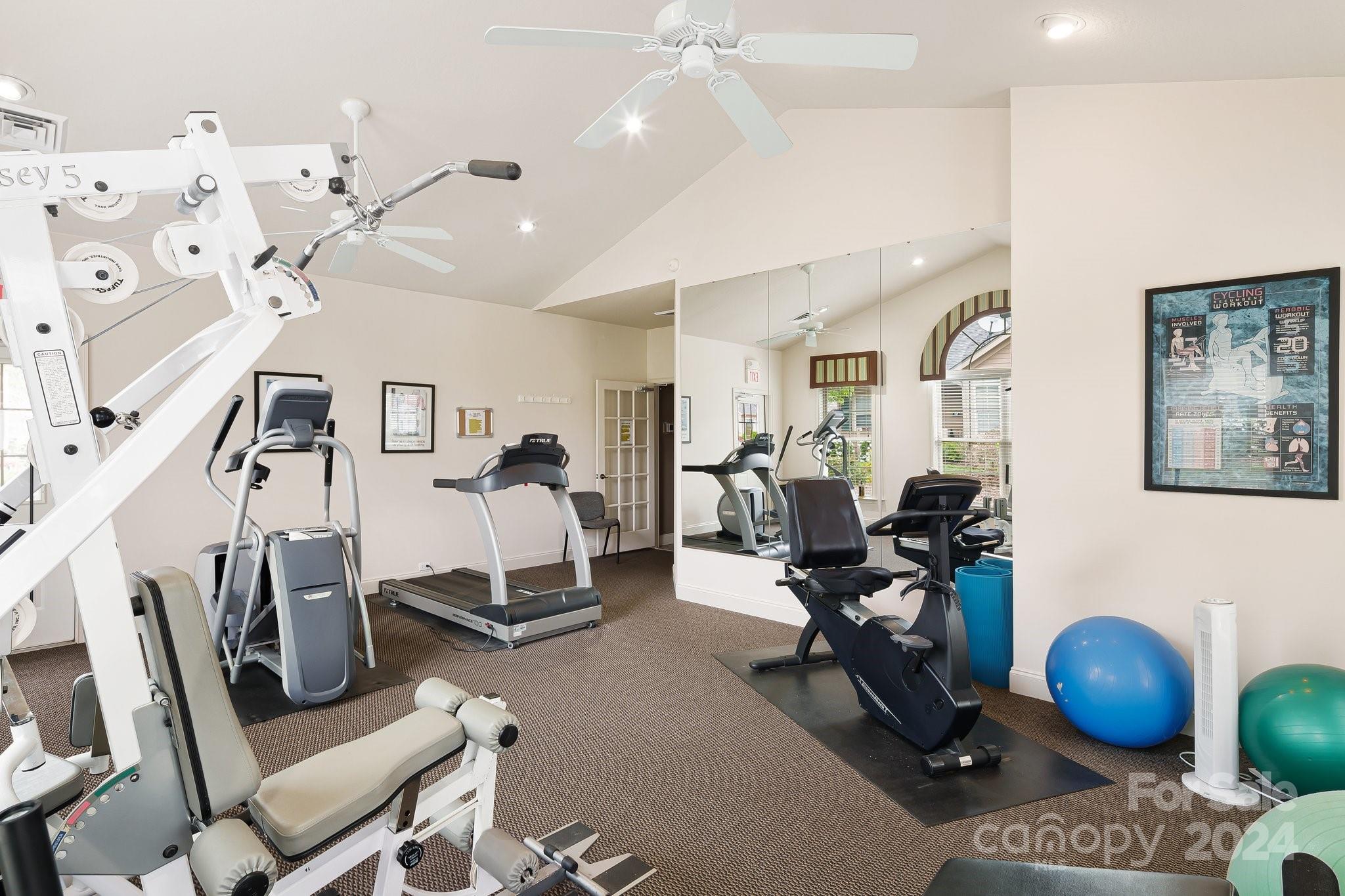 Hamburg Crossing - Residential