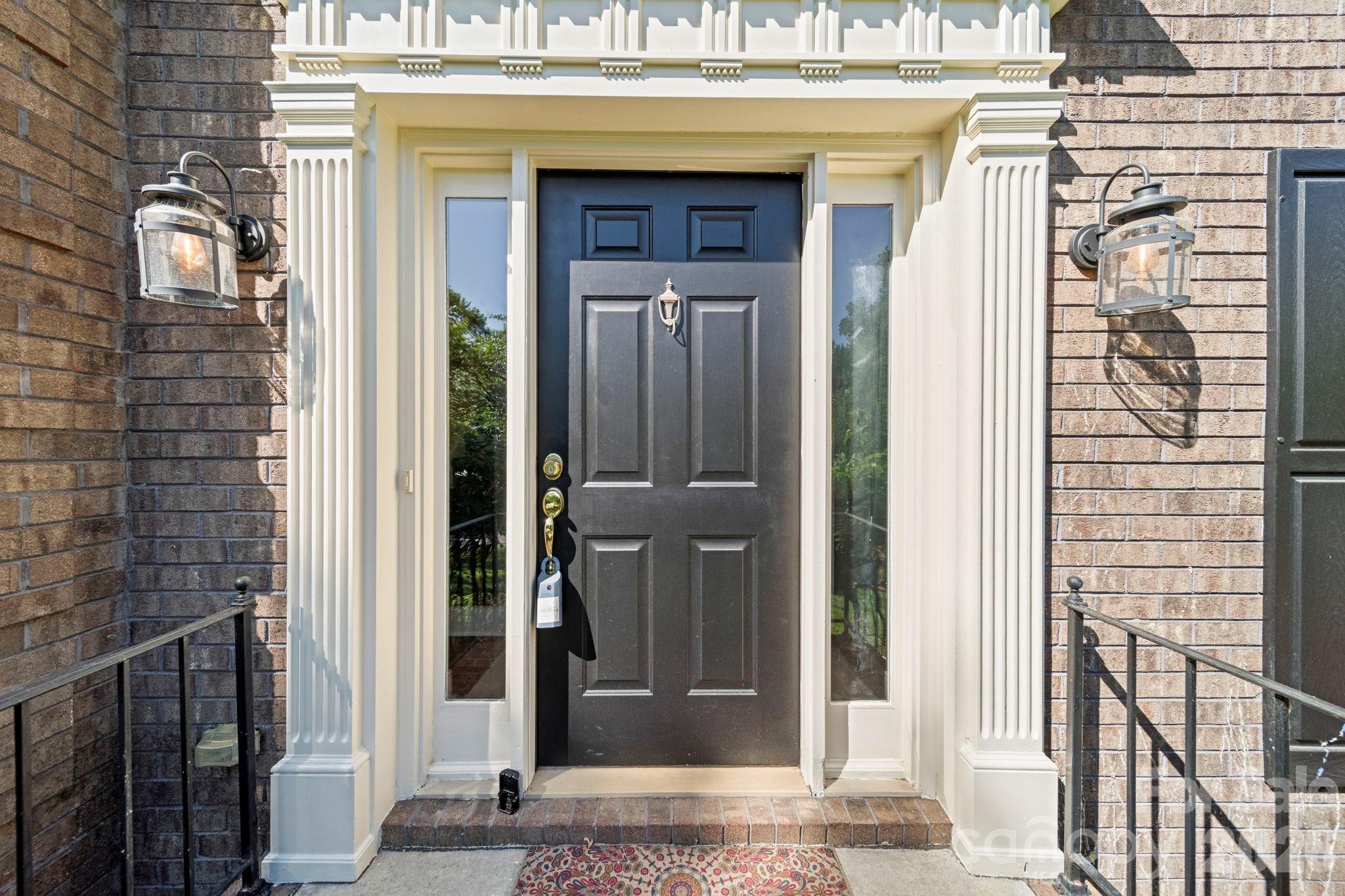 1265 Braeburn Road NW