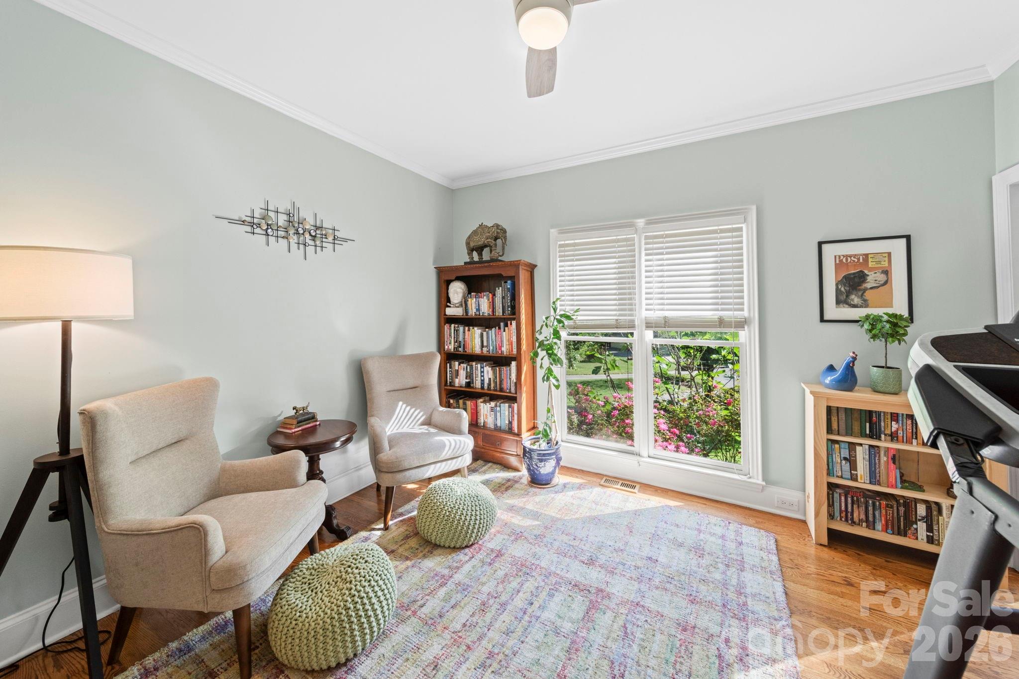 1265 Braeburn Road NW