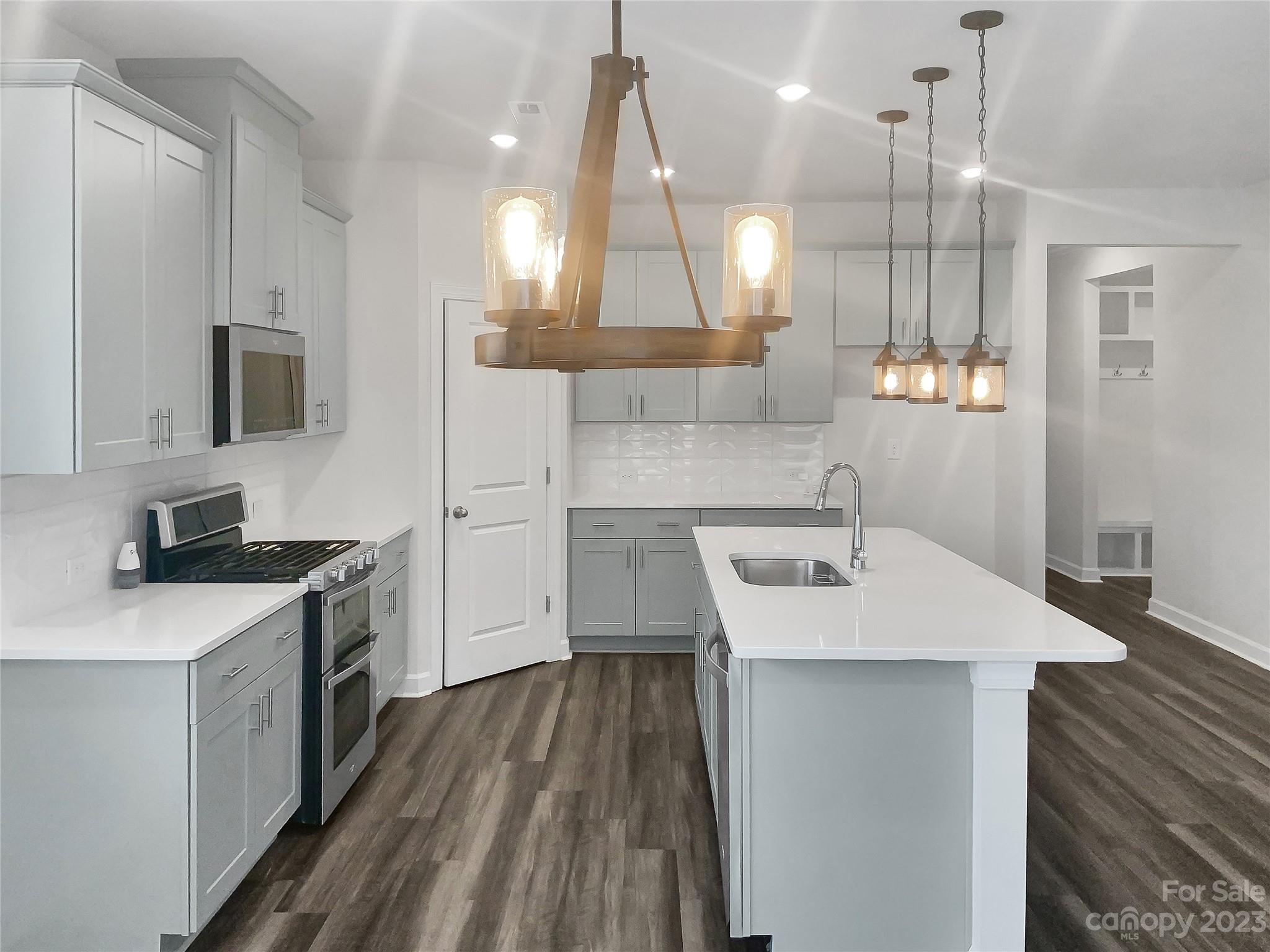 Canopy Creek - Residential