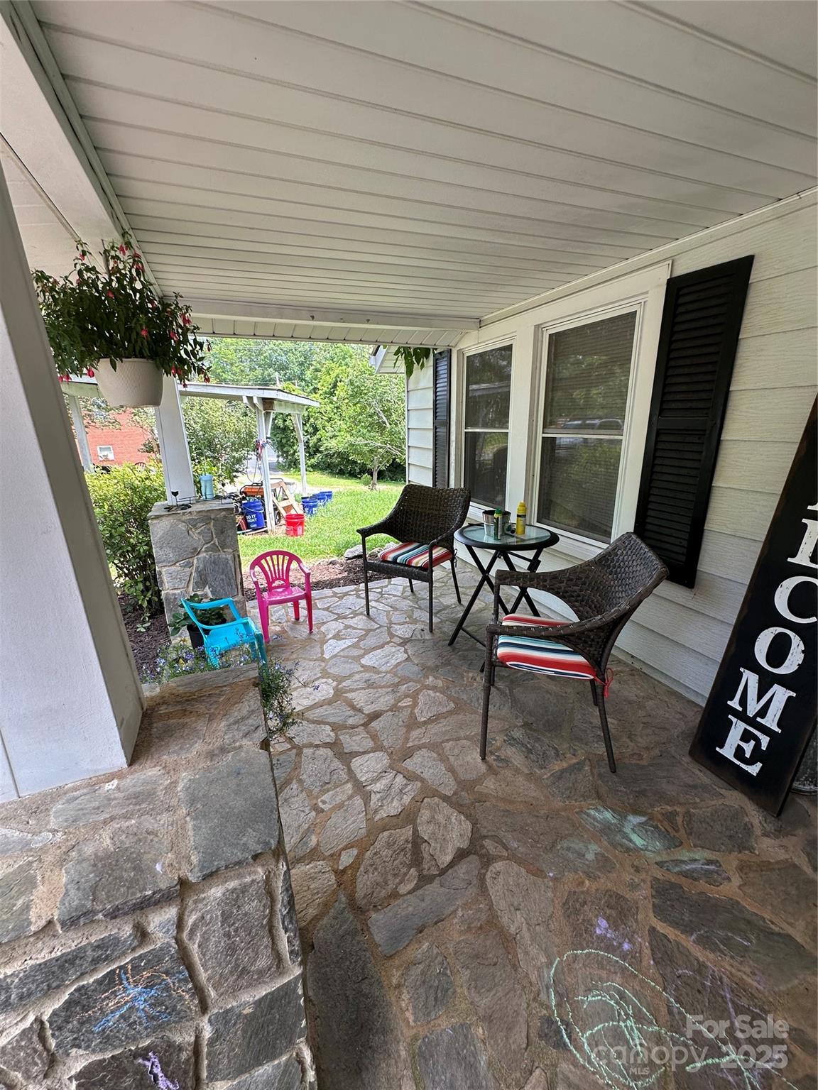 1668 Old Highway 10 Highway E