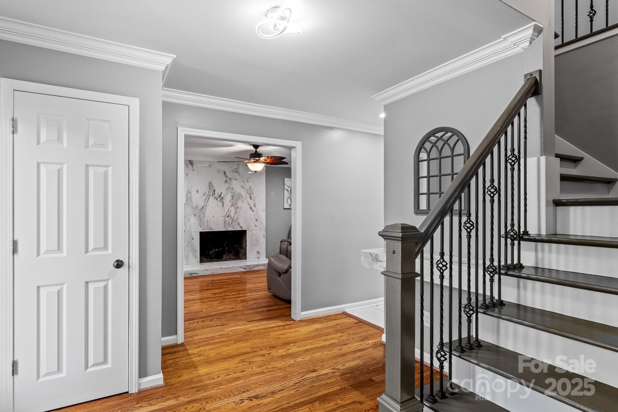 1560 Chatham Court NW