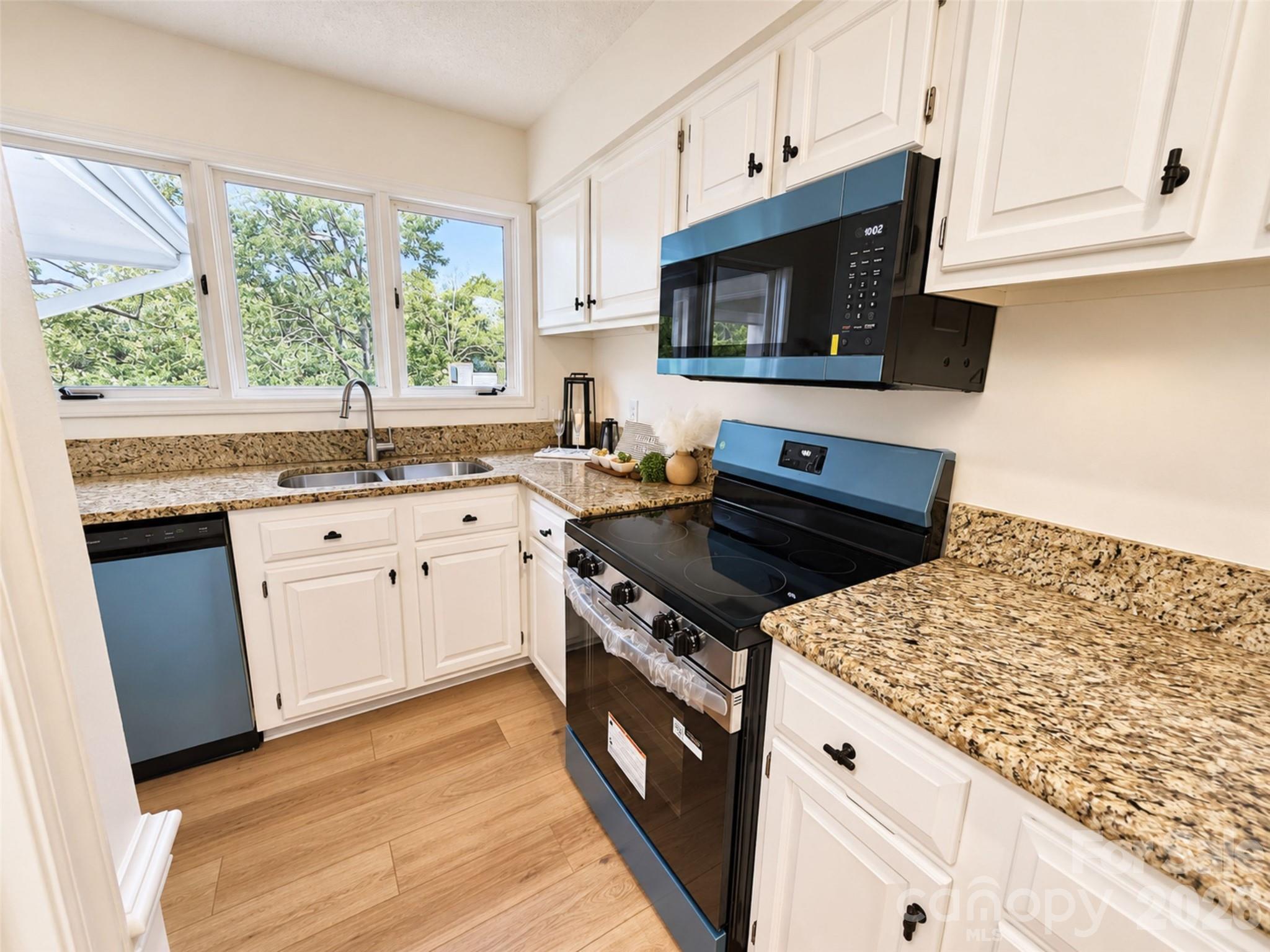222 Queens Road 66