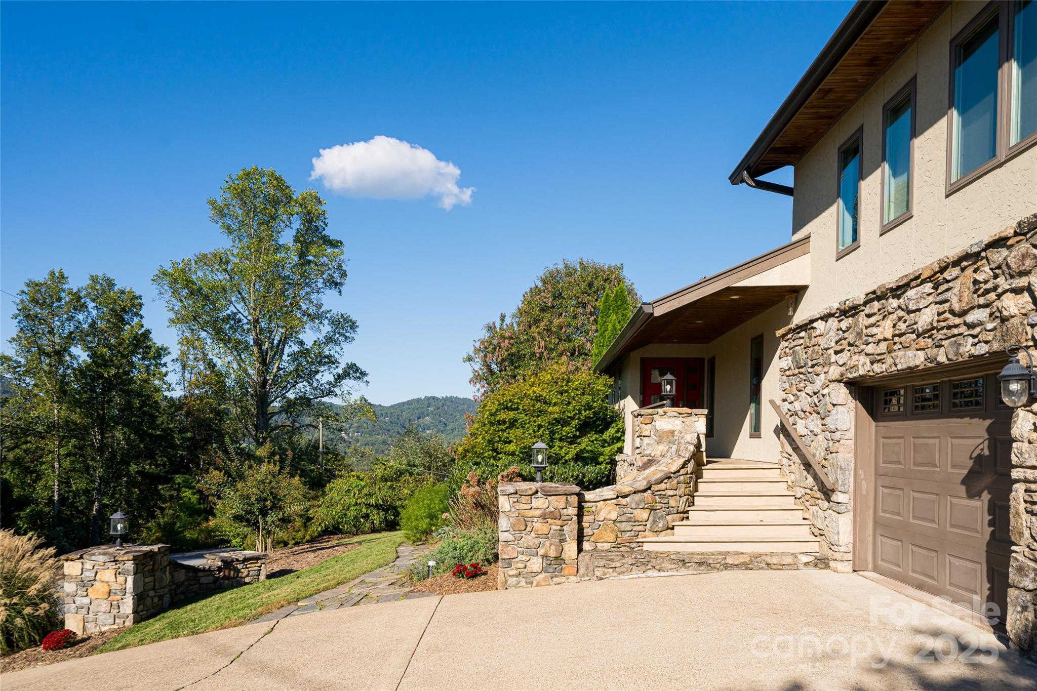 Lookout Mountain - Residential