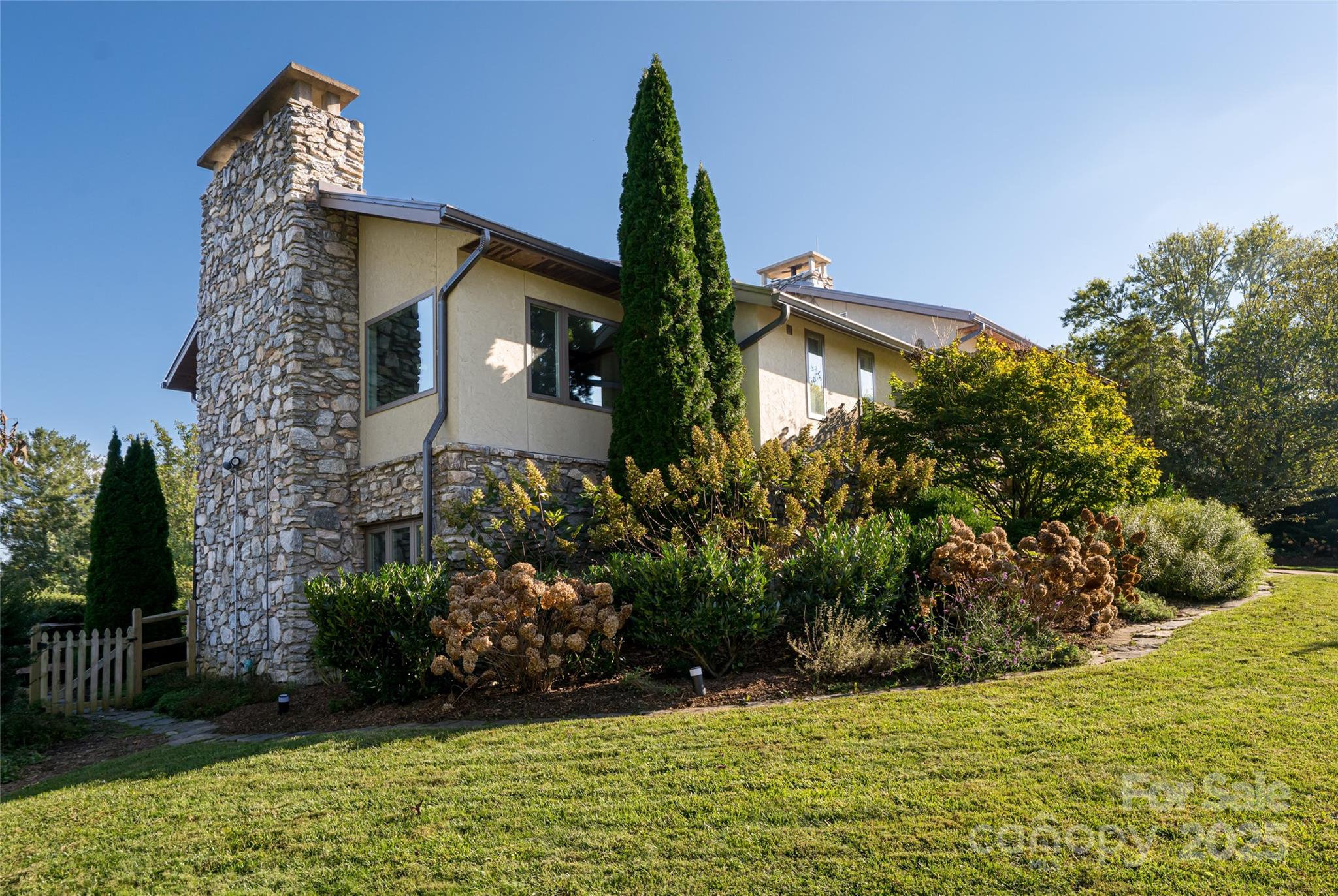 79 Horizon Hill Road