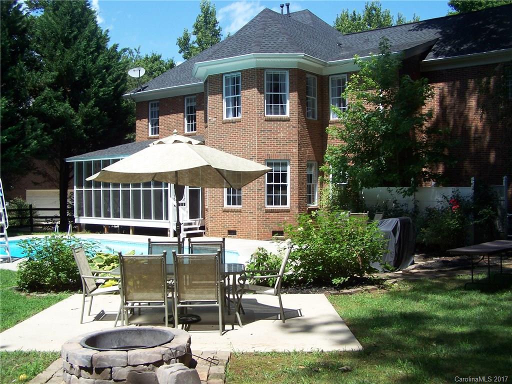 Weddington Brook - Residential